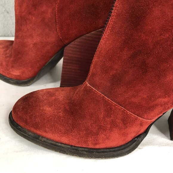 LD Tuttle Bootie Womens 9 US 40 EU Red Suede Leather Heels Boho Artsy - Picture 16 of 16
